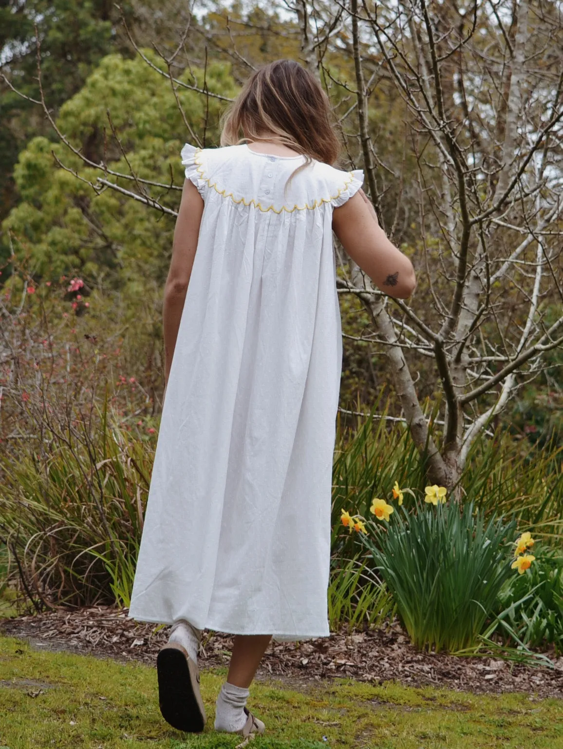 100% RECYCLED DOBBY COTTON - SUMMER BREEZE DAFFODIL NIGHT/DAY DRESS