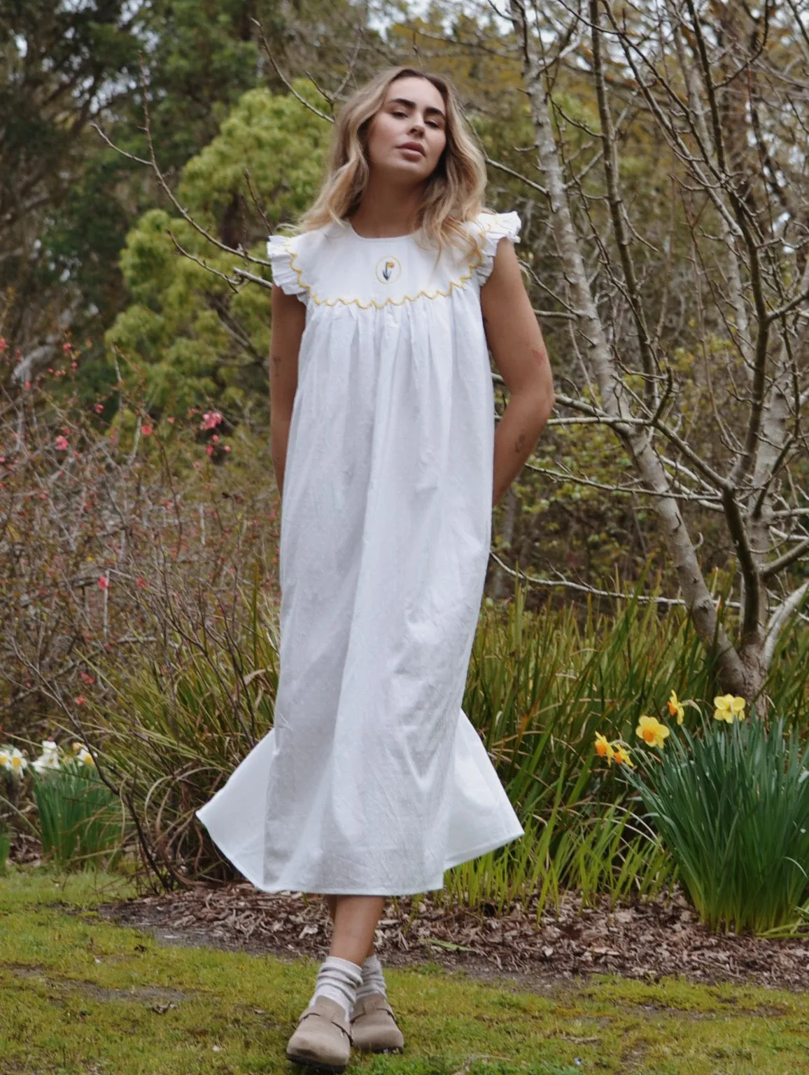 100% RECYCLED DOBBY COTTON - SUMMER BREEZE DAFFODIL NIGHT/DAY DRESS