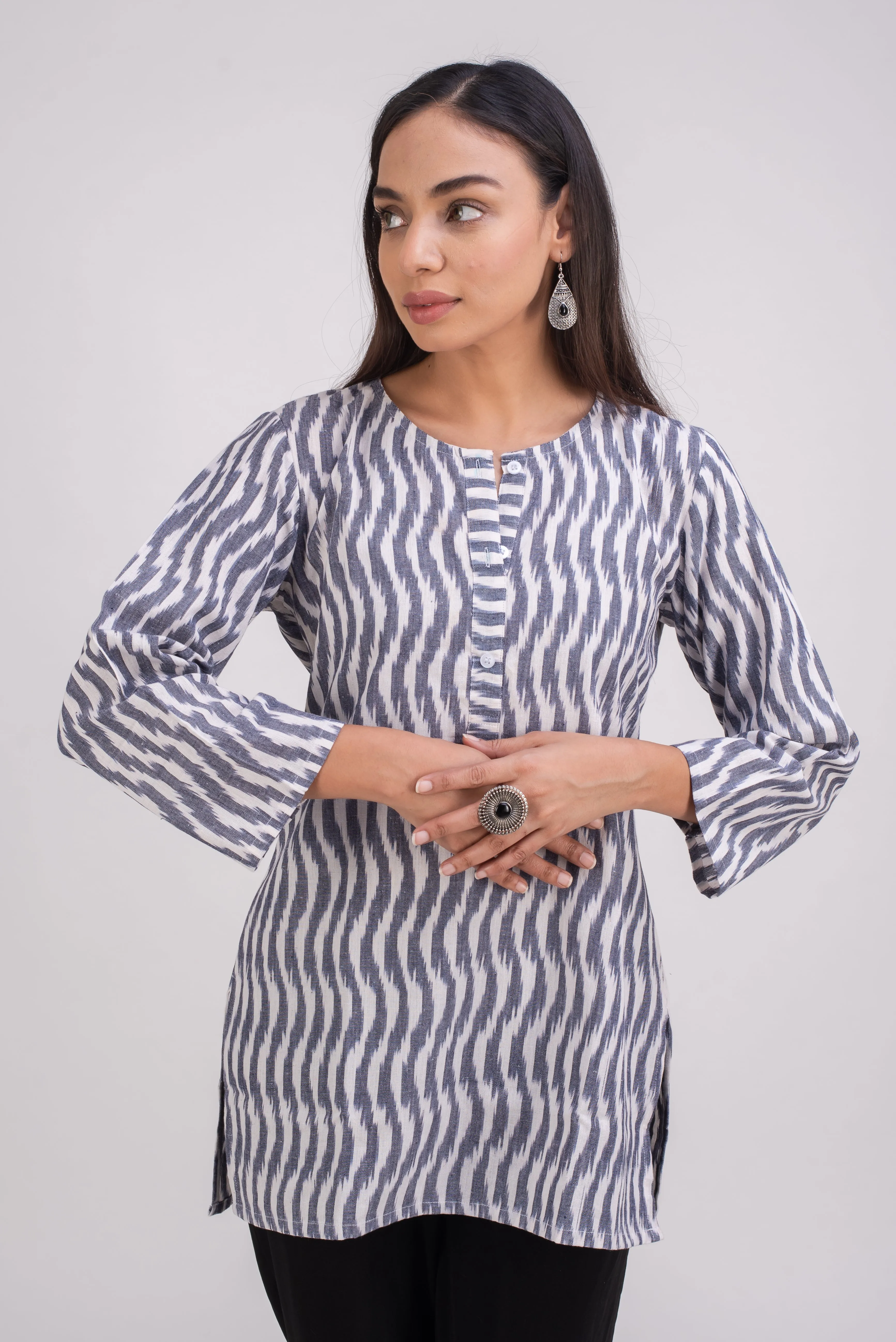 502-302 Gale Tunic