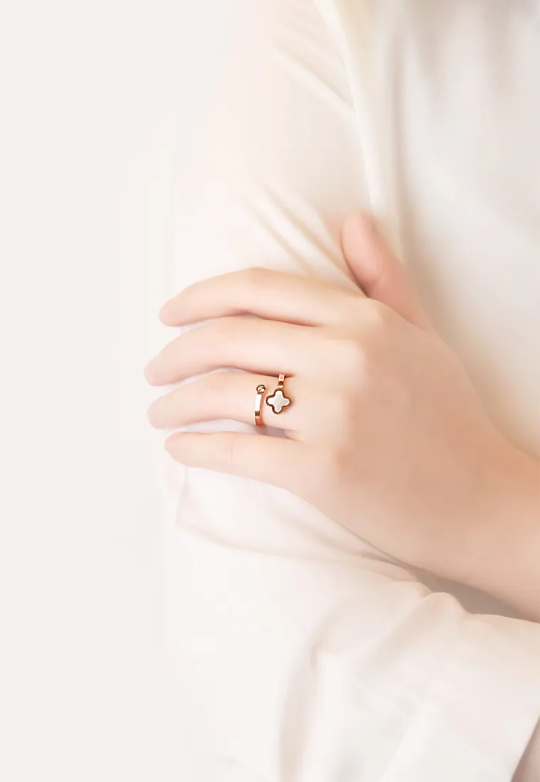 Adele Four Leaf Clover Adjustable Ring