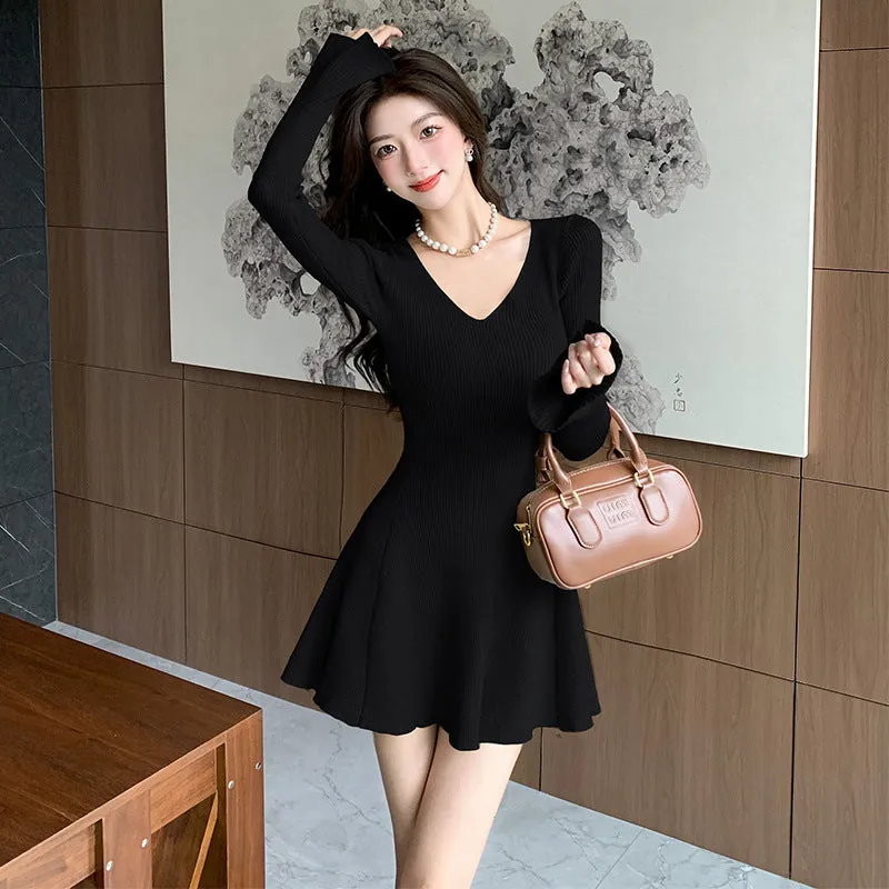 Aiertu leapord halloween outfit Autumn and Winter Japanese and Korean Style Women's Long Sleeve V-neck Bell Sleeve Sweater Dress Slim Slimming Knitted Dress 6915