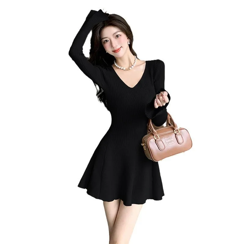 Aiertu leapord halloween outfit Autumn and Winter Japanese and Korean Style Women's Long Sleeve V-neck Bell Sleeve Sweater Dress Slim Slimming Knitted Dress 6915