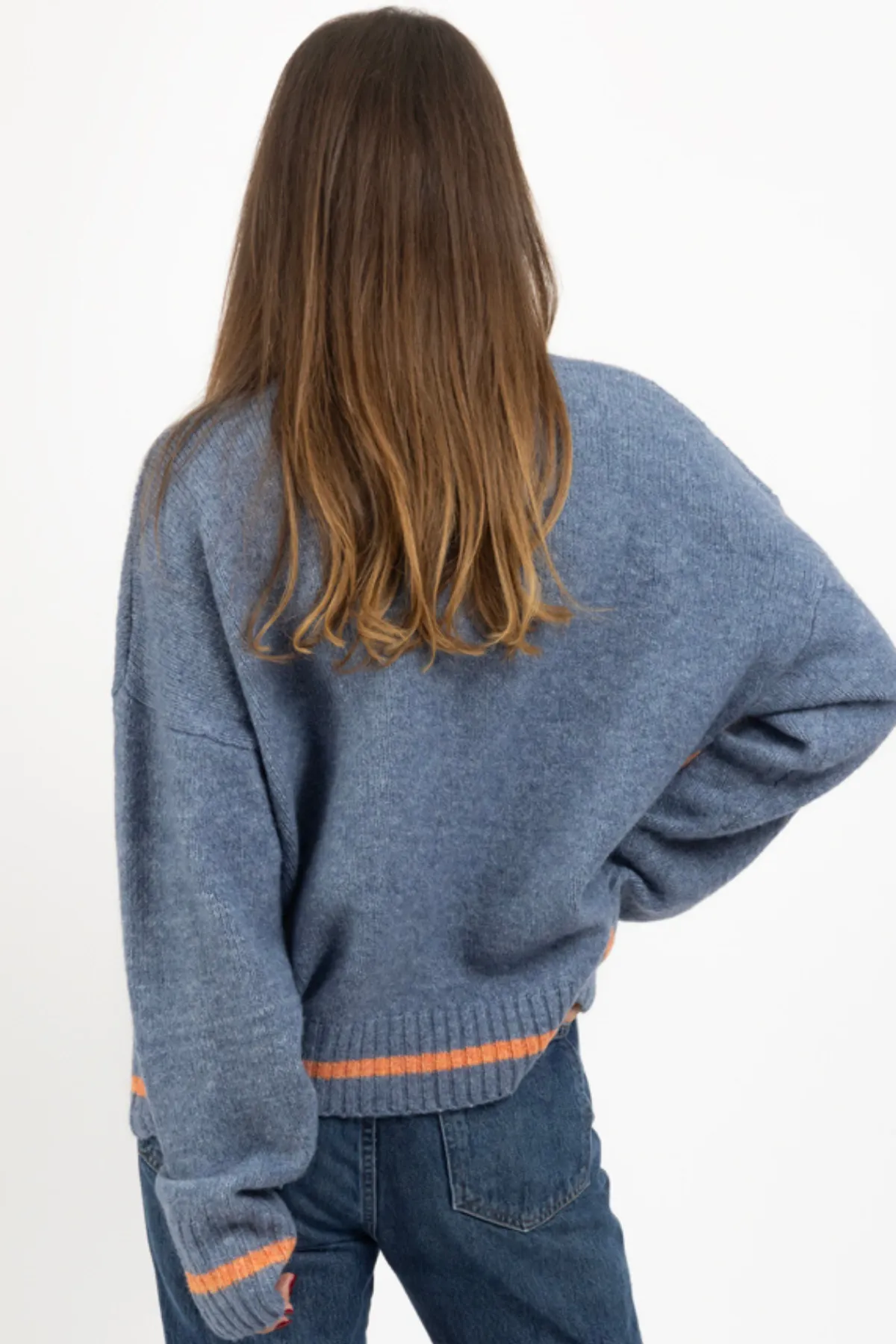 APRES BLUE GRAPHIC SWEATER