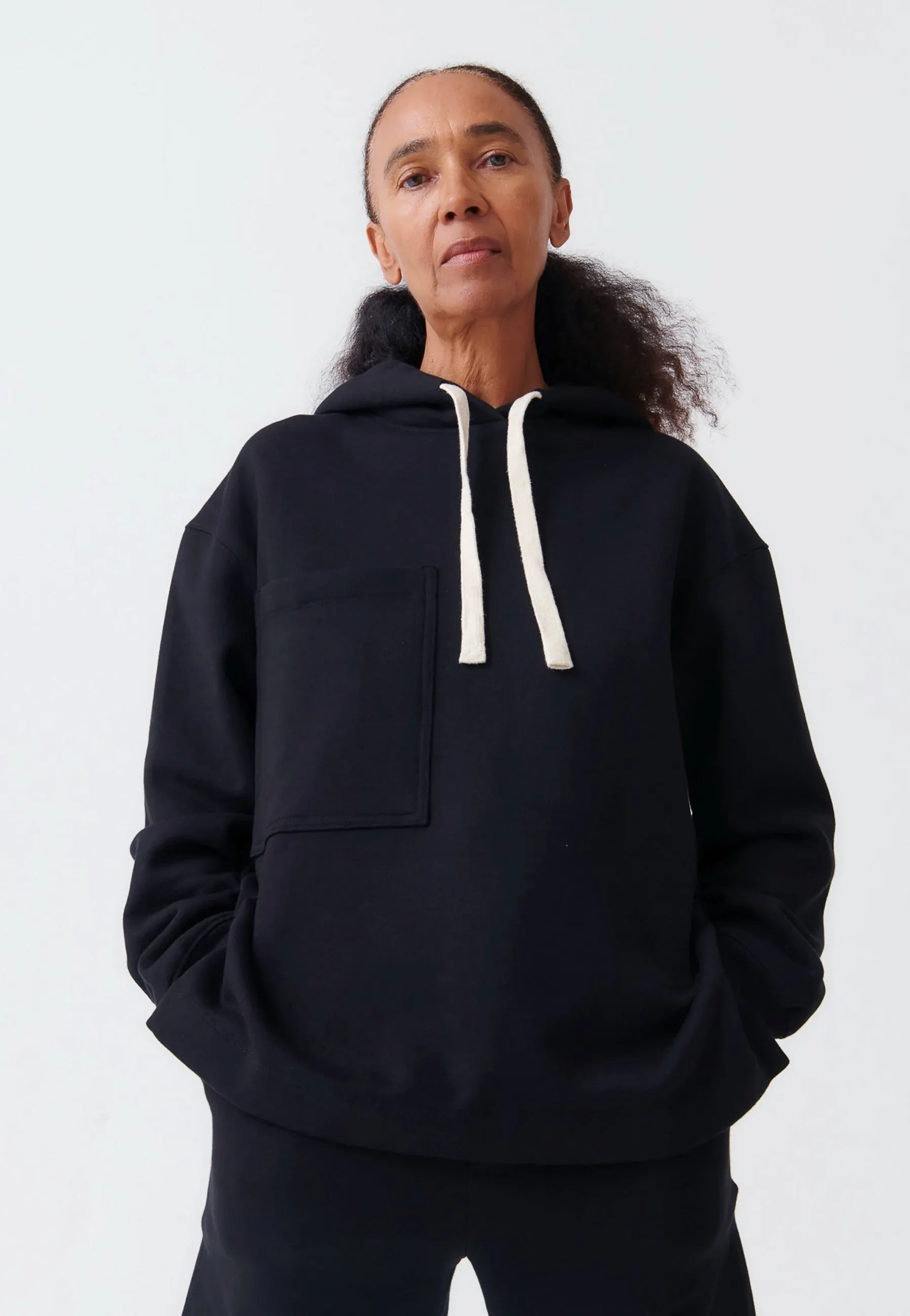 Boxy Hoodie - black