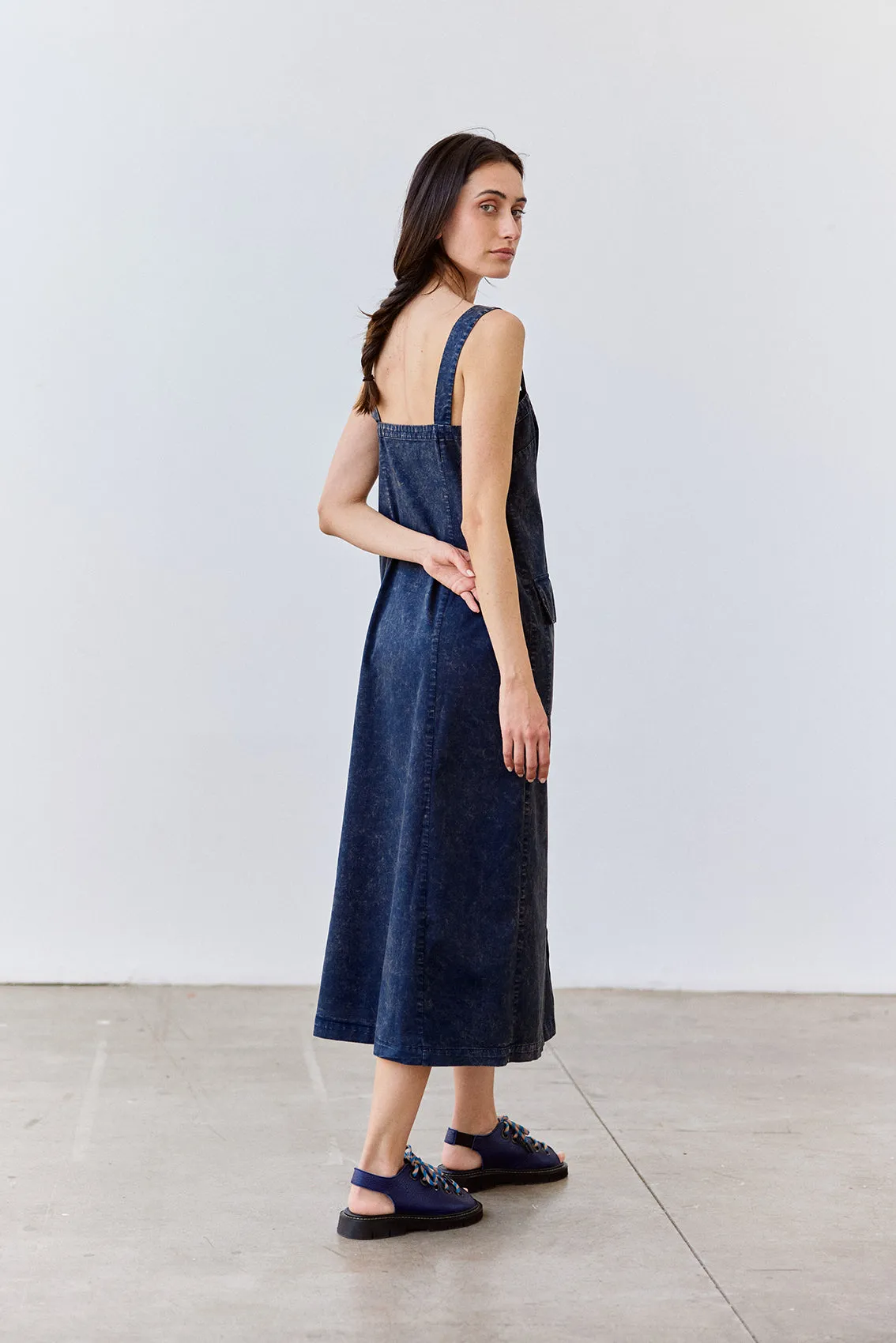 Buttoned Sleeveless Cotton Dress - Piedra Washed