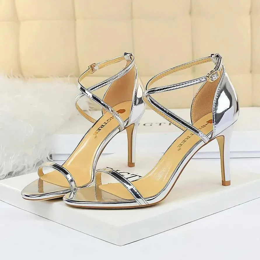 Dress Shoes Womens fetish 8cm 11cm high heels summer mid low foot champagne gold sandals Roman pumps womens gladiator slim H240409 CNDY