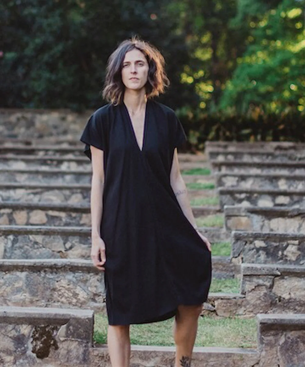 Louna Tunic in Black Silk Noil