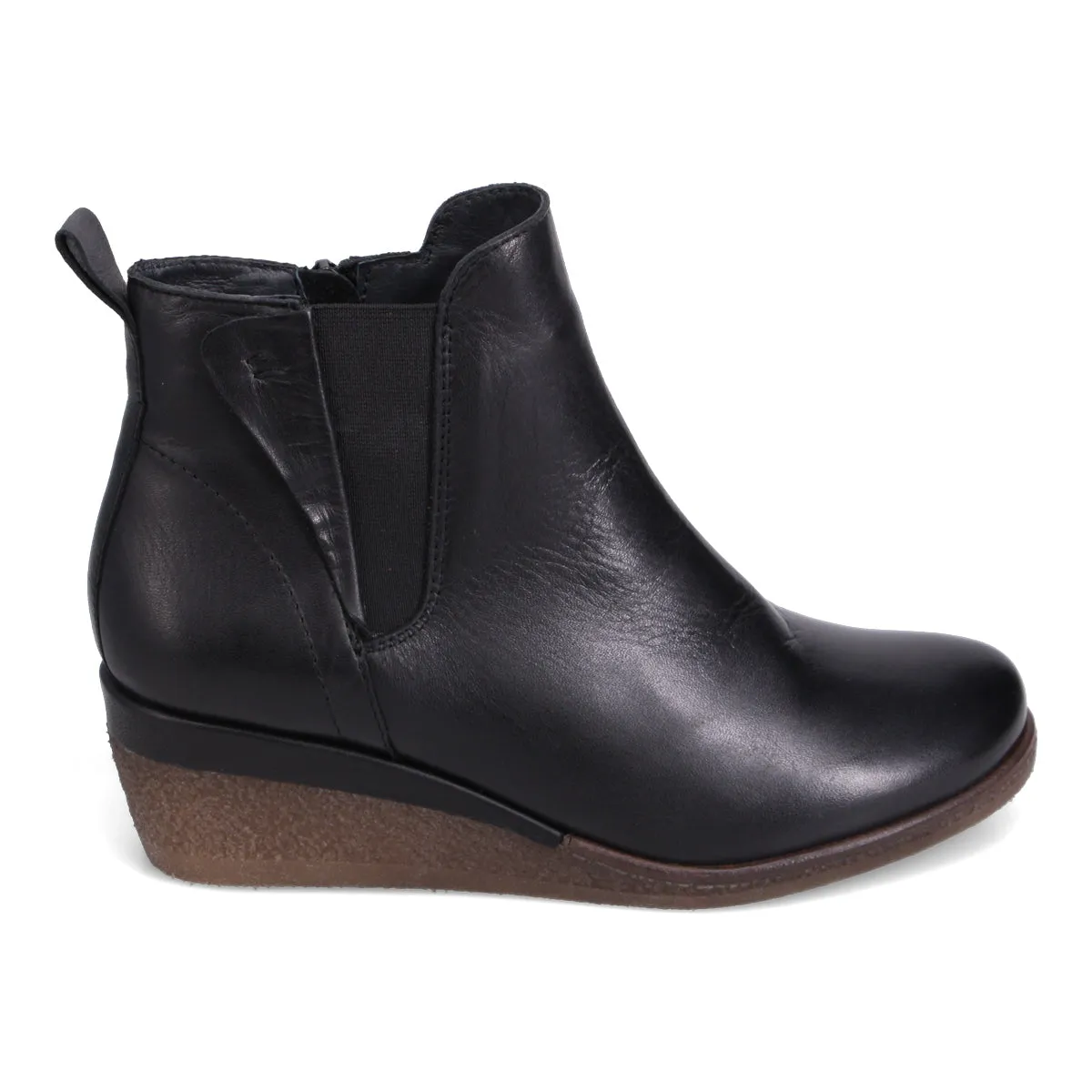 Merrit Wedge Boot