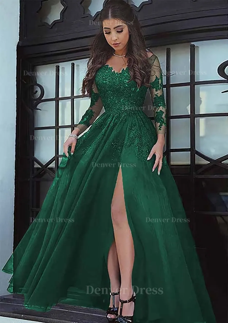 Tulle Long/Floor-Length A-Line/Princess Full/Long Sleeve Sweetheart Zipper Prom Dress With Appliqued