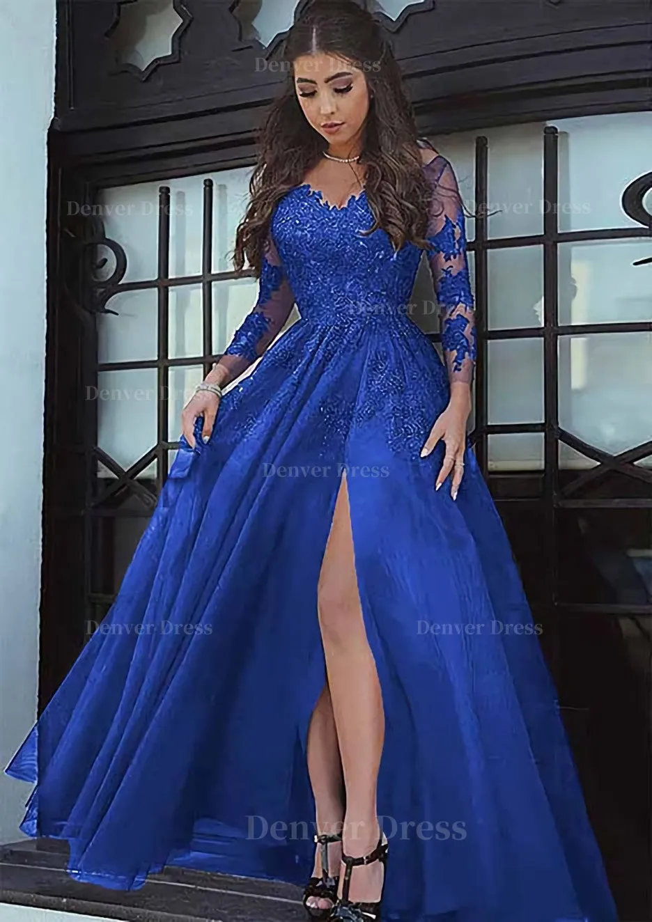 Tulle Long/Floor-Length A-Line/Princess Full/Long Sleeve Sweetheart Zipper Prom Dress With Appliqued