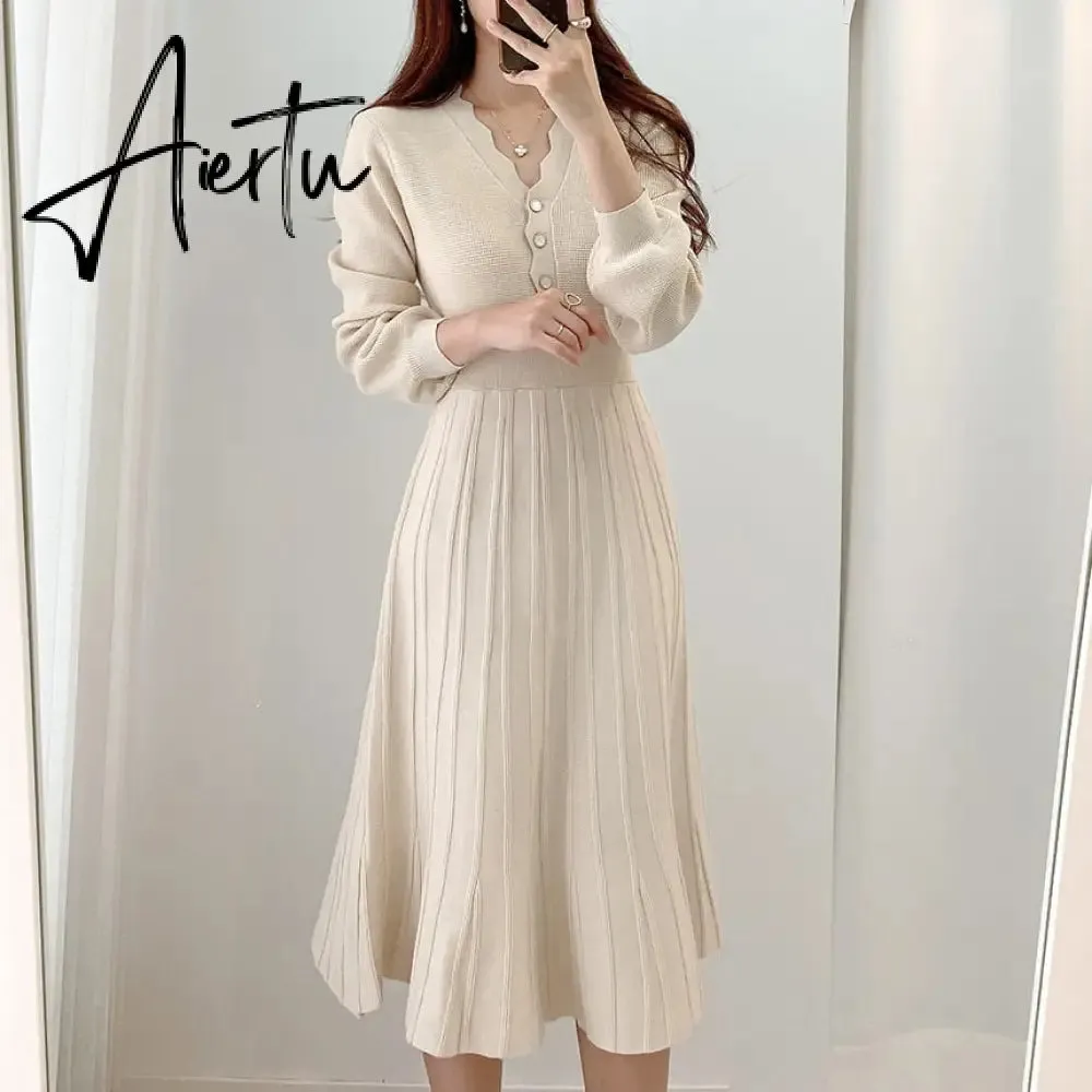 Vintage Elegant Knitted Beige Midi Dress New Autumn Long Sleeve Slim Woman Sweater Dresses One-Piece Woman Pleated Dress