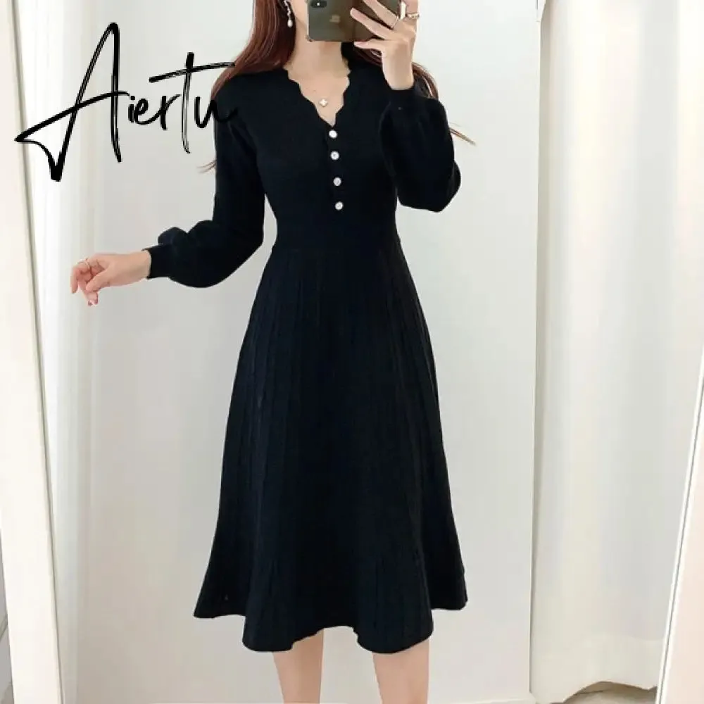 Vintage Elegant Knitted Beige Midi Dress New Autumn Long Sleeve Slim Woman Sweater Dresses One-Piece Woman Pleated Dress