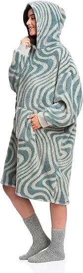 Warm Embrace Sherpa Hoodie Wearable Blanket - The Ultimate Women's Winter Loungewear